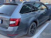 Usata Skoda Octavia G-TEC 130 CV (95 kW) 2019 Grigio Station wagon