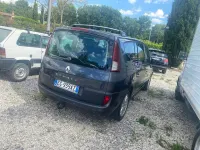 Usata Renault Espace Initiale 175 CV (128 kW) 2011 Nero Monovolume