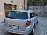 Usata Opel Astra Elegance 101 CV (74 kW) 2006 Station wagon
