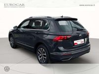 Usata VW Tiguan Life 150 CV (110 kW) 2022 Urano grey SUV