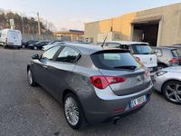 Usata Alfa Romeo Giulietta Exclusive 170 CV (125 kW) 2011 Grigio Utilitaria