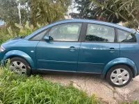 Usata Audi A2 Comfort 75 CV (55 kW) 2003 Blu Utilitaria