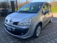 Usata Renault Modus Dynamique 74 CV (54 kW) 2010 Argento Monovolume