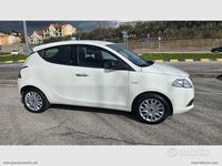 Usata Lancia Ypsilon Gold 69 CV (50 kW) 2011 Bianco Utilitaria