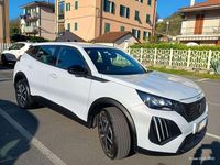 Usata Peugeot 2008 Active 102 CV (75 kW) 2023 Bianco SUV