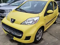 Usata Peugeot 107 Urban Move 68 CV (50 kW) 2012 Giallo Utilitaria