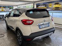 Usata Renault Captur 90 CV (66 kW) 2016 Beige SUV