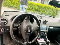 Usata Audi A3 Attraction 140 CV (102 kW) 2004 Argento Utilitaria