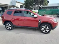 Usata Dacia Duster Prestige 116 CV (85 kW) 2022 Rosso SUV