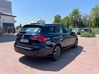 Usata Fiat Tipo Lounge 120 CV (88 kW) 2016 Bluazzurro Station wagon