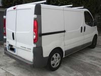 Usata Opel Vivaro 114 CV (83 kW) 2009 Bianco Monovolume