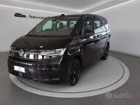 Usata VW Multivan Style 150 CV (110 kW) 2023 Nero perla Monovolume