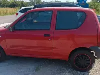 Usata Fiat 600 54 CV (39 kW) 2007 Rosso Utilitaria