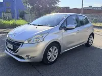 Usata Peugeot 208 Active 82 CV (60 kW) 2013 Grigio Utilitaria
