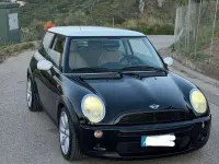 Usata Mini Cooper 116 CV (85 kW) 2004 Utilitaria