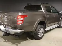 Usata Mitsubishi L200 Diamant Edition 181 CV (133 kW) 2017 Marrone Pick-up