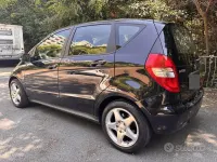 Usata Mercedes A160 95 CV (69 kW) 2011 Nero Utilitaria