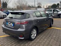 Usata Lexus CT200h 99 CV (72 kW) 2014 Grigio Berlina