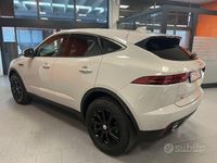 Usata Jaguar E-Pace R-Dynamic 150 CV (110 kW) 2019 Grigio SUV
