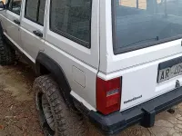 Usata Jeep Cherokee 200 CV (147 kW) 1990 Bianco SUV
