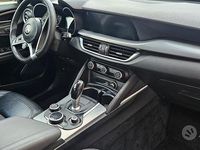 Usata Alfa Romeo Stelvio 180 CV (132 kW) 2017 Nero SUV