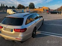 Usata Mercedes E220 AMG line 184 CV (135 kW) 2018 Grigio Station wagon