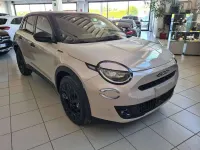 Nuova Fiat 600 Sport 145 CV (106 kW) 2026 Beige SUV