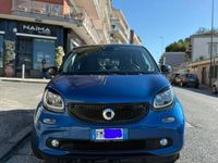 Begagnad Smart ForFour Prime 71 HK (52 kW) 2017 Blå Halvkombi