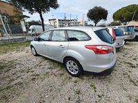 Usata Ford Focus 115 CV (84 kW) 2012 Argento Station wagon