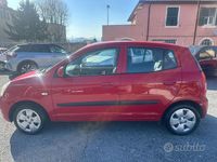 Usata Kia Picanto Spirit 61 CV (44 kW) 2007 Rosso Utilitaria