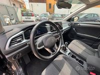 Usata VW T-Roc Life 110 CV (80 kW) 2023 Grigio(met.) SUV