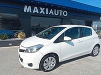 Usata Toyota Yaris 69 CV (50 kW) 2013 Bianco Utilitaria