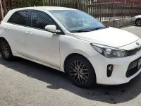 Usata Kia Rio 90 CV (66 kW) 2017 Bianco Berlina