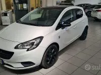Usata Opel Corsa 90 CV (66 kW) 2019 Bianco Utilitaria