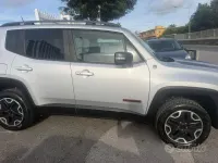 Usata Jeep Renegade Trailhawk 170 CV (125 kW) 2015 Grigio SUV