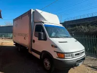 Usata Iveco Daily 125 CV (91 kW) 2004 Bianco Berlina