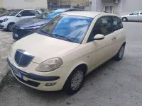 Usata Lancia Ypsilon 60 CV (44 kW) 2004 Giallo Utilitaria