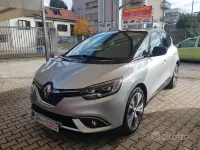Usata Renault Scénic 110 CV (80 kW) 2018 Grigio Monovolume