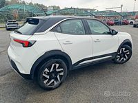 Usata Opel Mokka Elegance 131 CV (96 kW) 2021 Bianco SUV