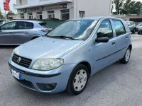 Usata Fiat Punto 69 CV (50 kW) 2005 Azzurro Utilitaria