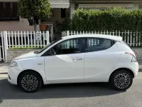 Usata Lancia Ypsilon Gold 69 CV (50 kW) 2016 Utilitaria