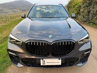 Usata BMW X5 M Sport 286 CV (210 kW) 2022 Artik grau met. SUV