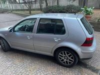Usata VW Golf Comfortline 102 CV (75 kW) 2001 Argento Berlina