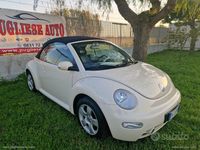 Usata VW New Beetle 102 CV (75 kW) 2004 Bianco Utilitaria
