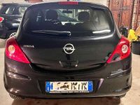 Usata Opel Corsa 75 CV (55 kW) 2011 Berlina