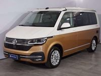 Usata VW California California 150 CV (110 kW) 2021 Bianco oro Furgone