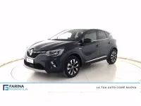 Usata Renault Captur Techno 101 CV (74 kW) 2024 Blu marine SUV