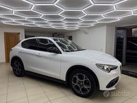 Usata Alfa Romeo Stelvio Sprint 190 CV (139 kW) 2022 Bianco SUV