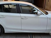 Usata BMW 116 Comfort Edition 116 CV (85 kW) 2010 Bianco Utilitaria
