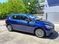 Begagnad BMW 218 Active Tourer Luxury Line 150 HK (110 kW) 2017 Blå Minibuss